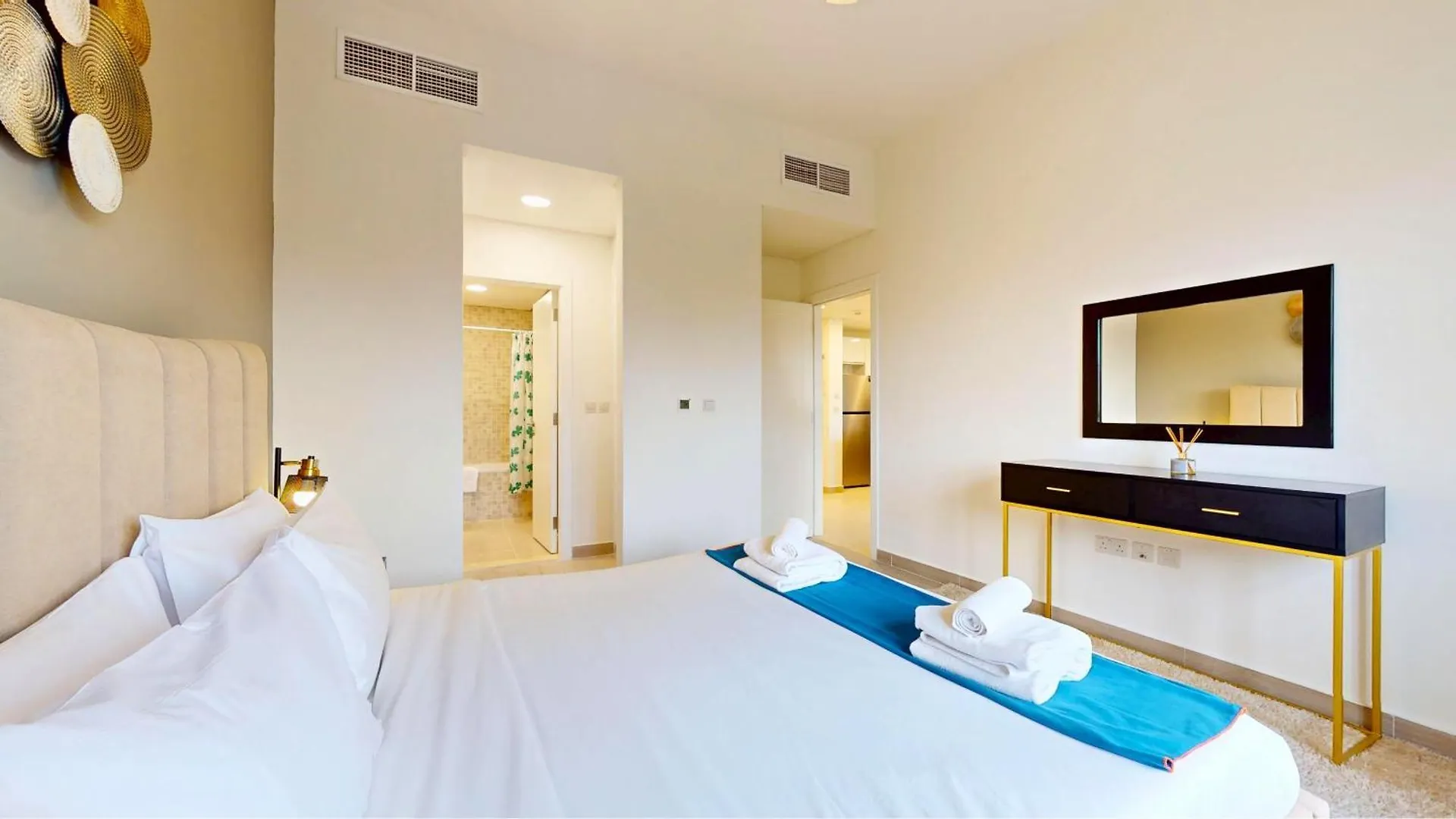 Apartment Classy 1Br Fully Furnished With Scenic Surroundings In Jge Dubai