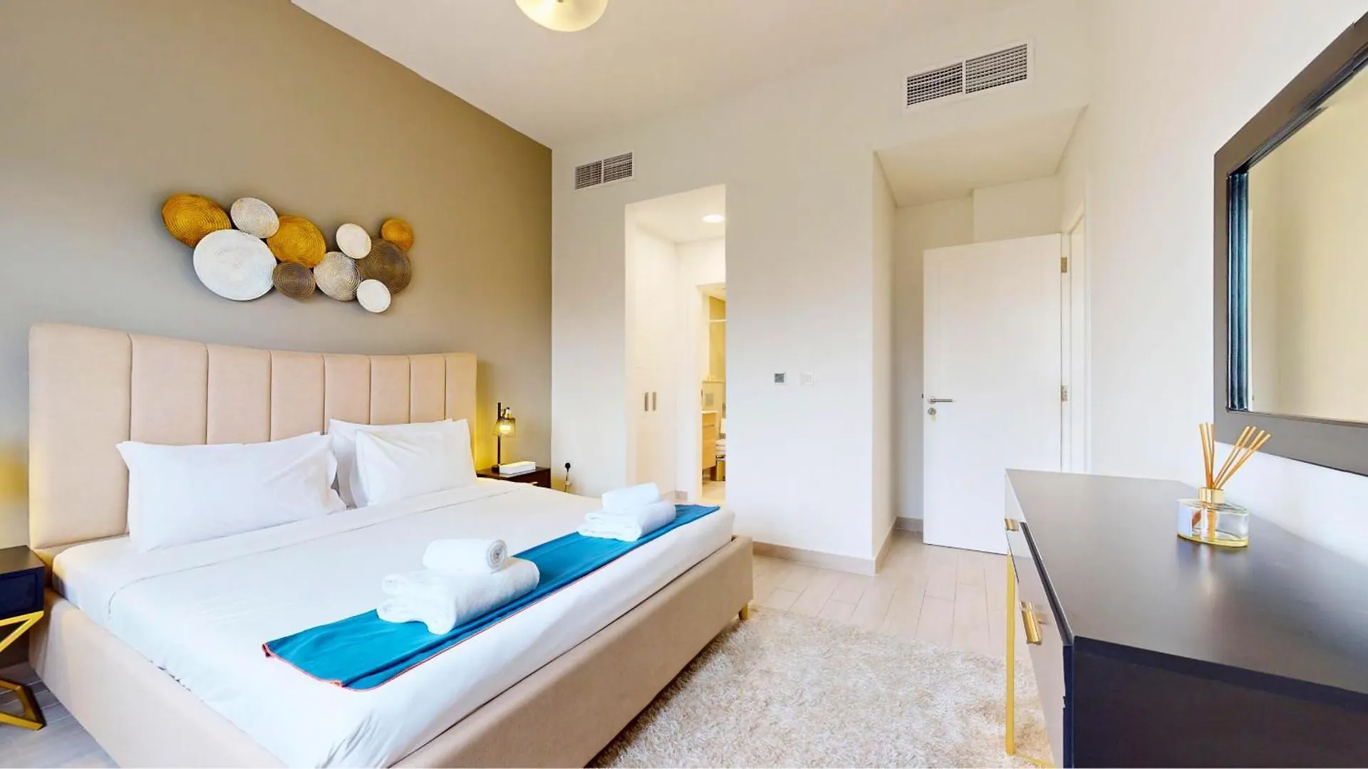 Classy 1Br Fully Furnished With Scenic Surroundings In Jge Dubai Apartment